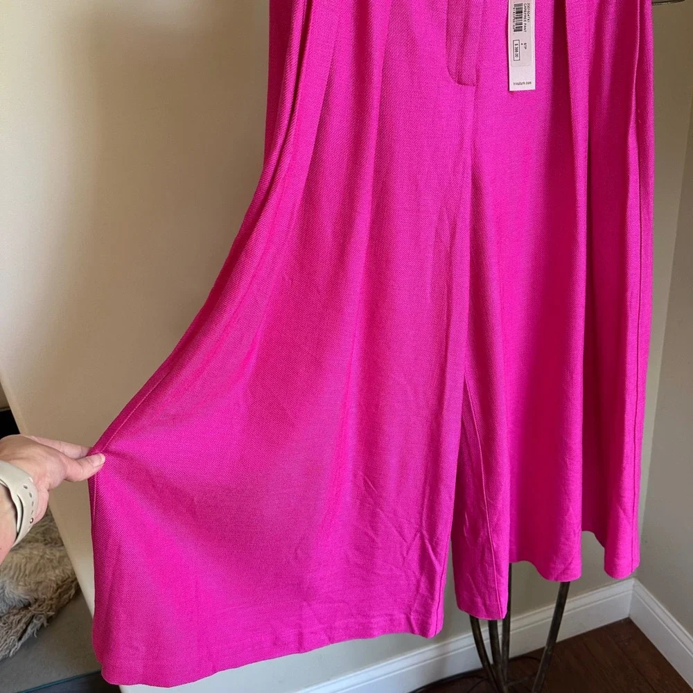 Trina Turk‎ Carefree Pant Women's Pink Culottes Wide Leg Cropped Pleated Size 4